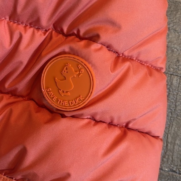 Save The Duck Men's Quilted Sleeveless Winter Vest - Picture 4 of 12